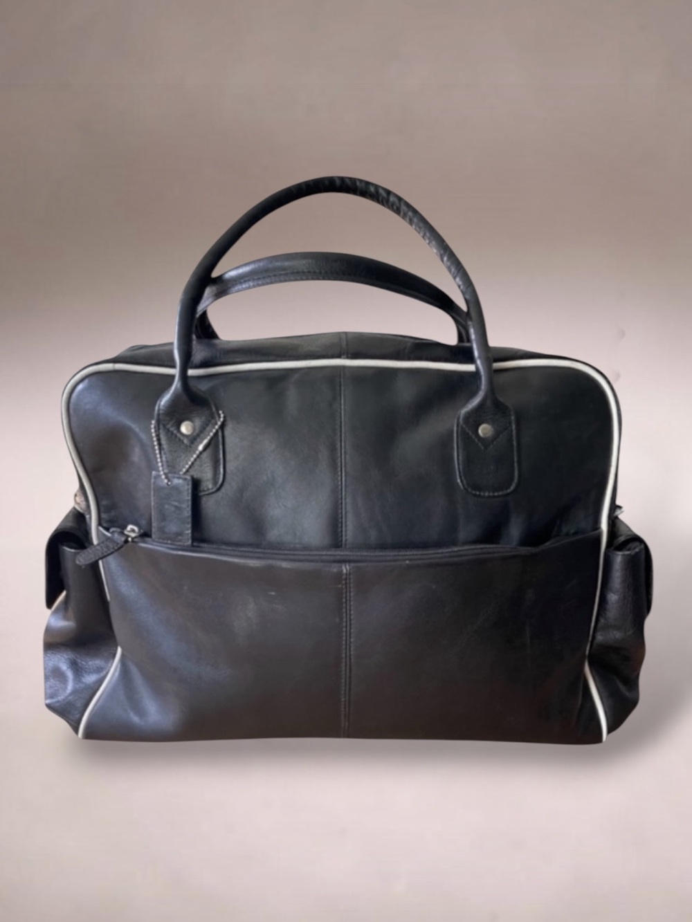 LATICO Large Black Leather Weekend Bag